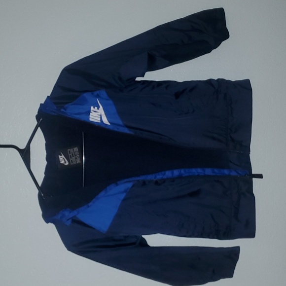 Nike Rain-Wind Jacket - Picture 3 of 4